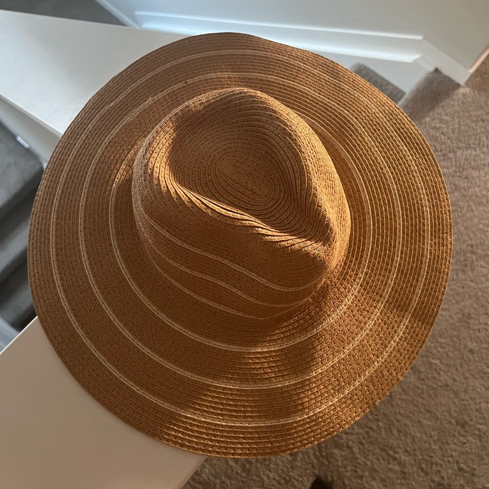 Sun hat - Picture 2 of 5